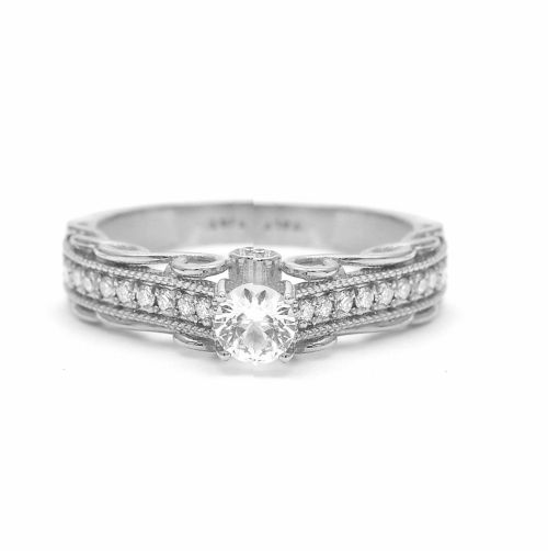 White gold engagement ring with diamond 0.49 ct