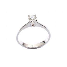 Pierścionek zaręczynowy z 14-karatowego białego złota z naturalnym diamentem 0.15 ct.