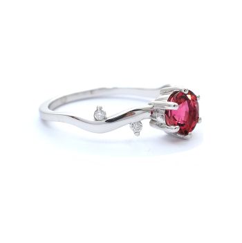 White gold ring with diamonds 0.04 ct and tourmaline 0.88 ct