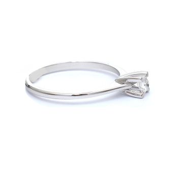 Годежен пръстен от бяло злато с диамант 0.15  ct