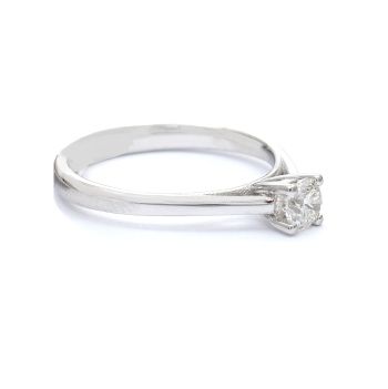 White gold engagement ring with diamond 0.18 ct