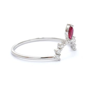 White gold ring with diamond 0.12 ct and ruby 0.13 ct